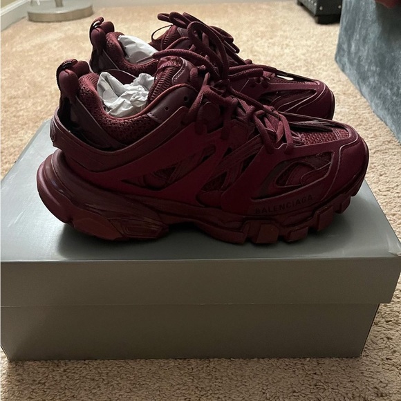 Balenciaga Track 2 Maroon Sneakers - Picture 4 of 6